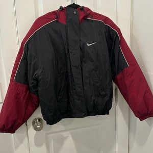 Nike puffer jacket size medium black and burgandy